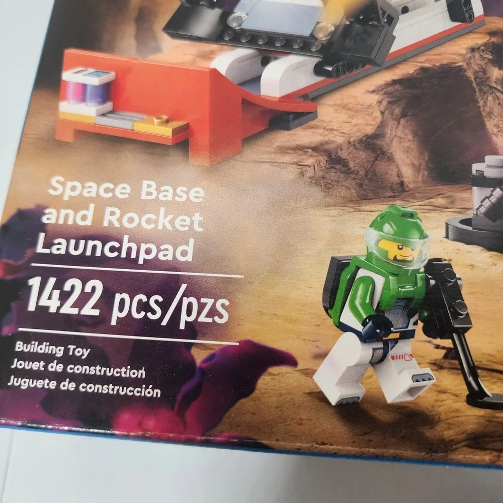 LEGO City 60434 Space Base & Rocket Launchpad 1422 PCS NEW Sealed Space